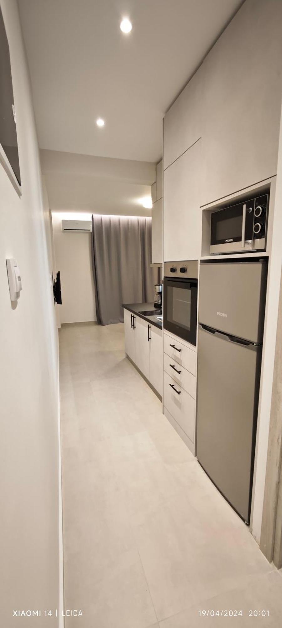 Be My Guest-Your Urban Stay Thessaloniki Buitenkant foto
